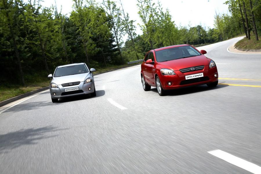  Kia pro_cee&rsquo;d 2008 года  (фото 159 из 182)